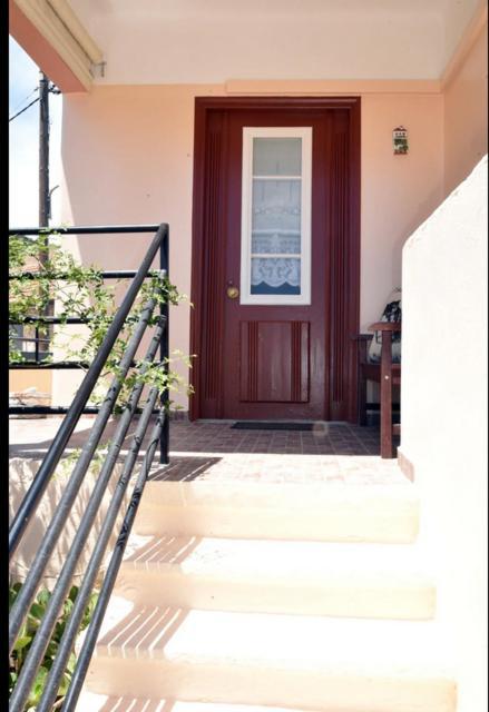 Traditional Residence With Terrace Latsida Ngoại thất bức ảnh